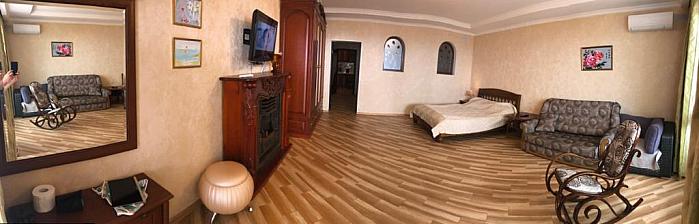 Отдых в Крыму цены 2022. Все самое лучшее, Алушта, Семидворье, ЮБК, Майские праздники Квартиры: Престиж с двориком и камином 1 этаж
