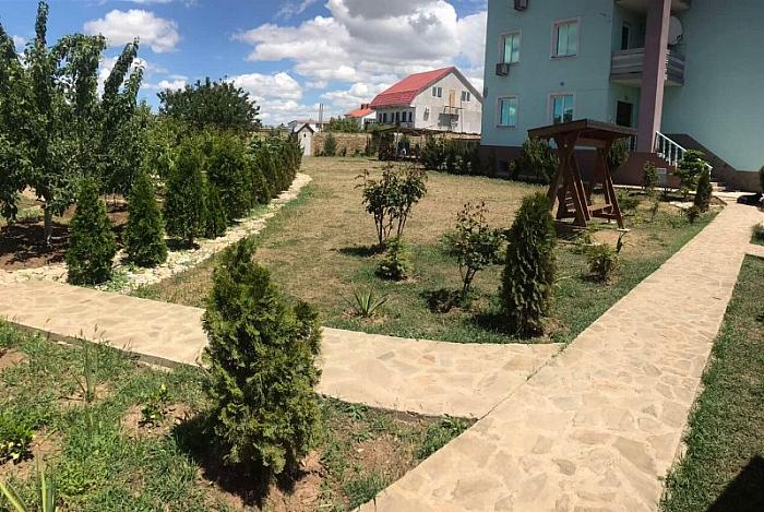 Крым Евпатория гостиница Голубая волна бассейн