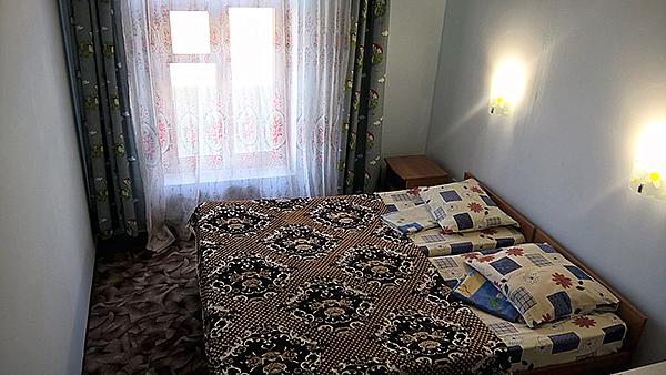 двухкомнатный номер с четырьмя спальными местами