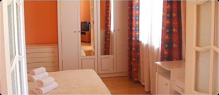 Family Room - 3