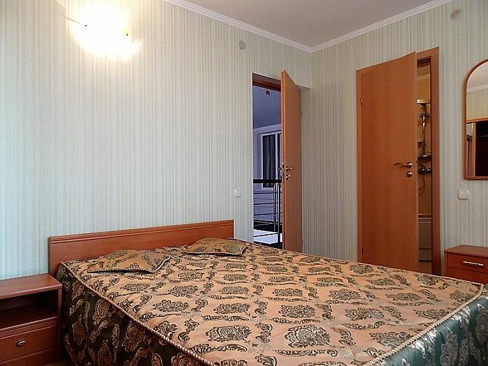 Полулюкс