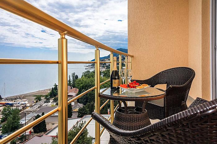 1 BDRM – Апартамент двухкомнатный