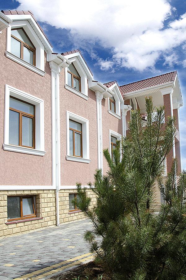 - Крым отдых Евпатория отель с бассейном Заозерный