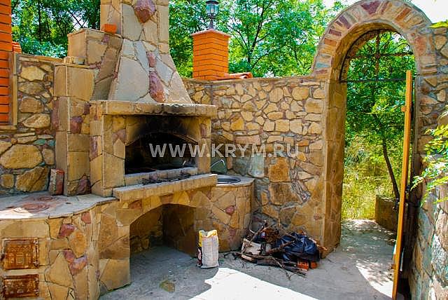 vip- Отдых в Крыму Снять коттедж с бассейном в Крыму