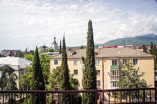 Снять квартиру в Алуште цены