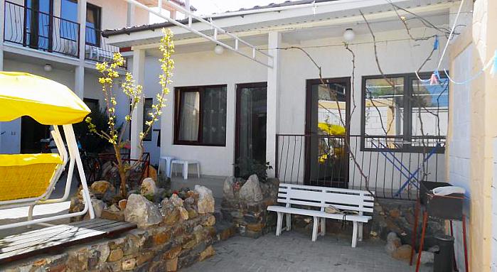 Алушта отдых, гостевой домик Нептун