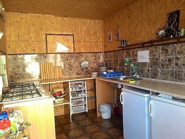 Крым, г .Евпатория, пос.Заозерное, ул. Аллея Дружбы