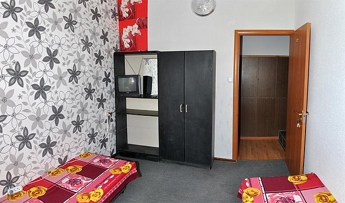 Трёхместный номер с санзлом