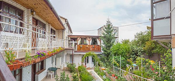 Отдых в Крыму цены 2022. Все самое лучшее, Алушта, ЮБК, Новый год в Крыму 2020, Майские праздники Частный сектор : Отдых в Алуште гостиница Клематис
