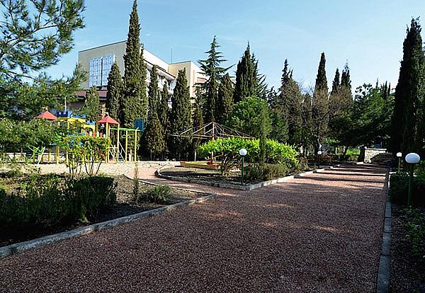 территория Пансионат в Алуште