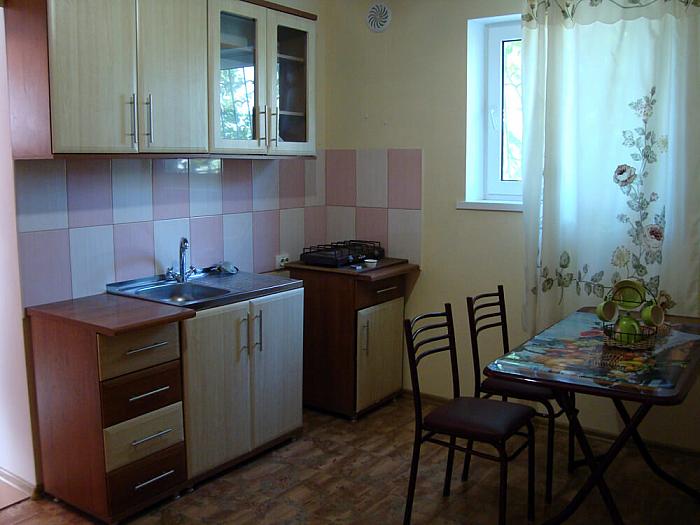 ГОСТЕВОЙ ДОМ Крым, г. Евпатория, пгт. Заозерное, ул. Морская