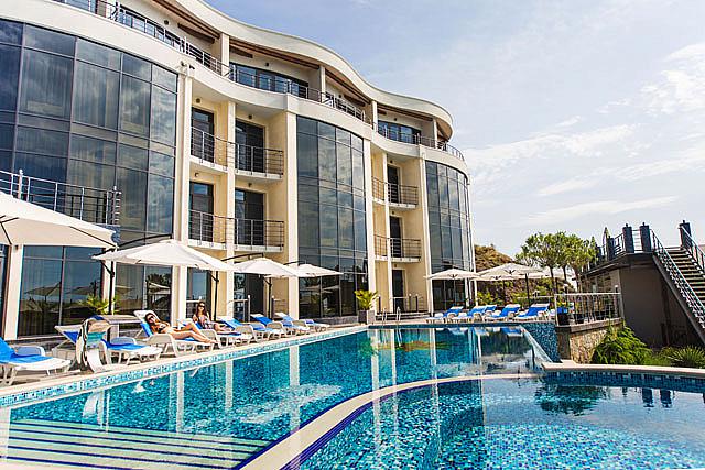 Алушта отель spa бассейн