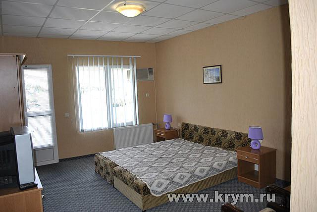 Алушта пансионат с бассейном