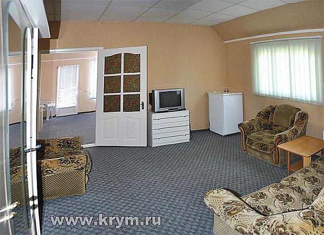 Алушта пансионат с бассейном