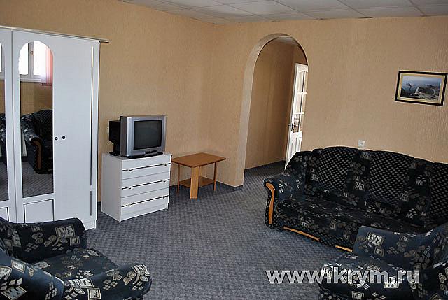 Алушта пансионат с бассейном