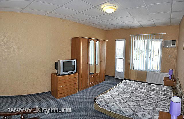 Алушта пансионат с бассейном
