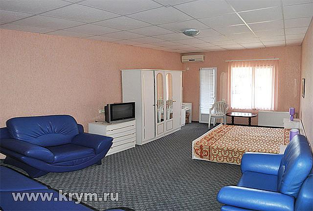 Алушта пансионат с бассейном