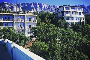 Отдых в Алупке мини-гостиница ул. Ленина Отдых в Алупке мини-гостиница ул. Ленина