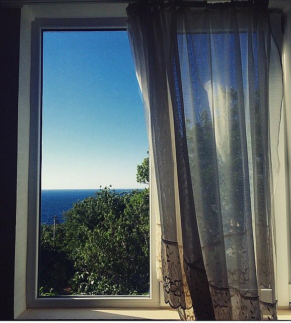 Гостиница Алупка, ул. Ленина,31