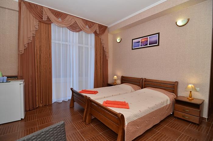 Крым Алушта Отдых в Профессорском уголке Анигора
НОМЕР КОМФОРТ+ПАНОРАМНЫЙ