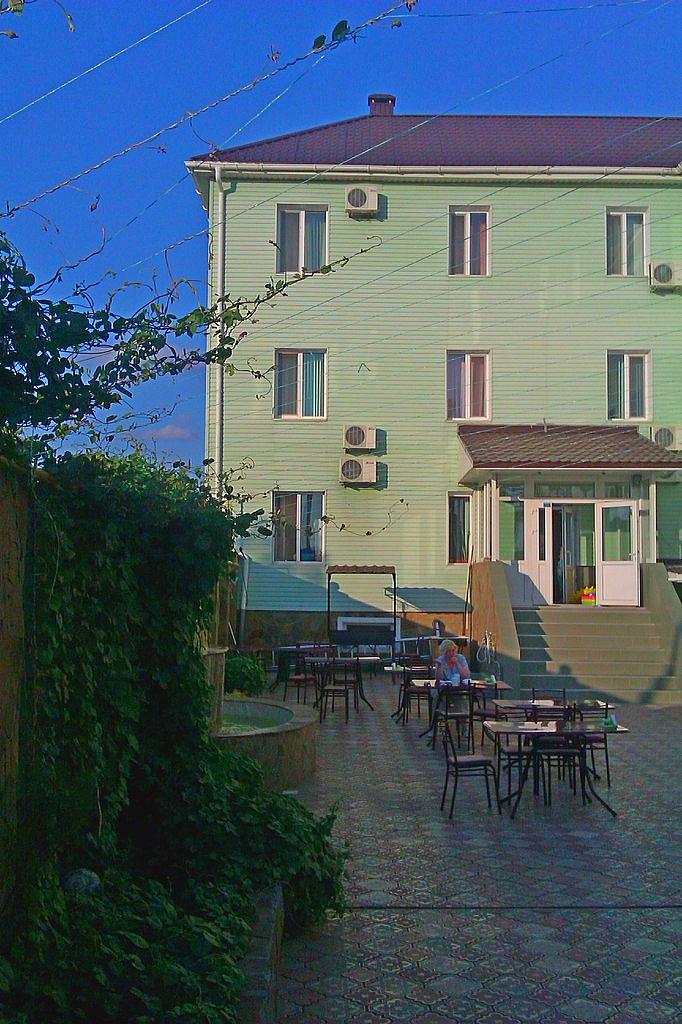 Недорогой отдых в Крыму Штормовое частный сектор