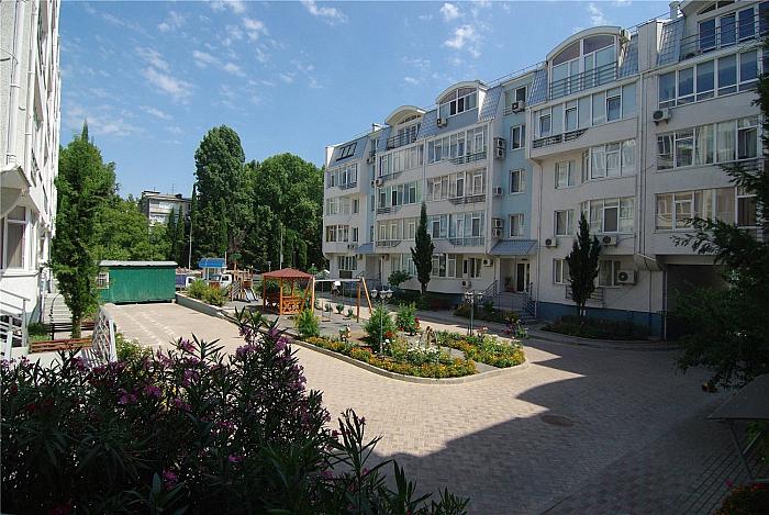 Снять квартиру в Алуште