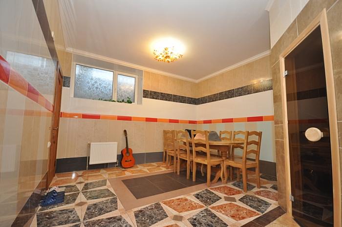 Крым Угловое отдых пансионат с бассейном у озера