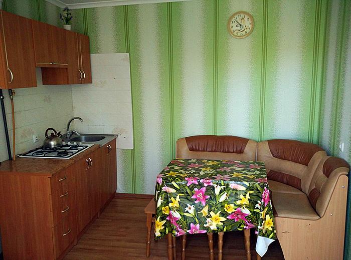 Двухместный номер.
Двухместный номер находится на втором этаже. Кухня одна на два номера.