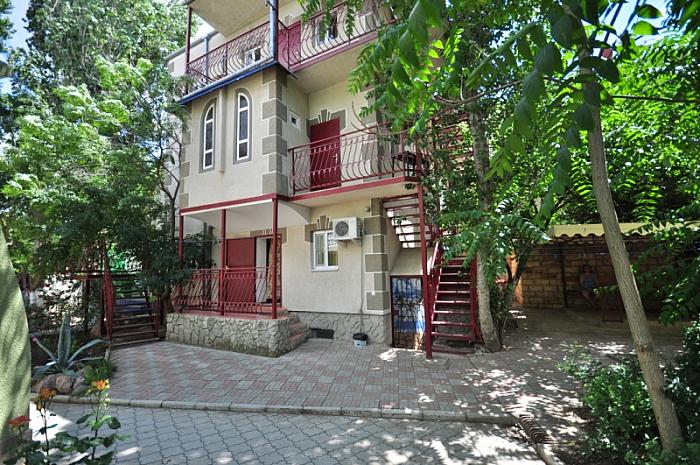 Крым гостиница Саки