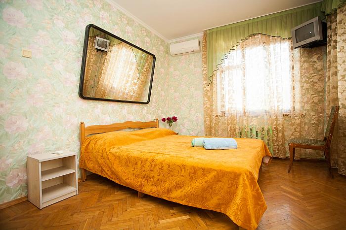фото номер 4 Алушта частный сектор ул Горького