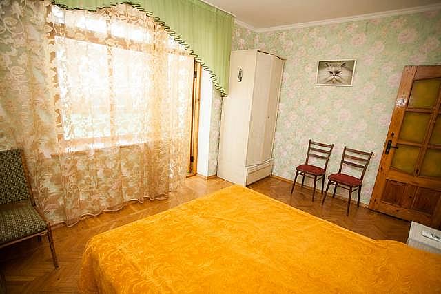 фото номер 4 Алушта частный сектор ул Горького