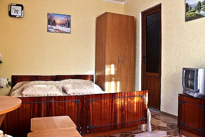 недорогой отдых в Севастополе частный сектор