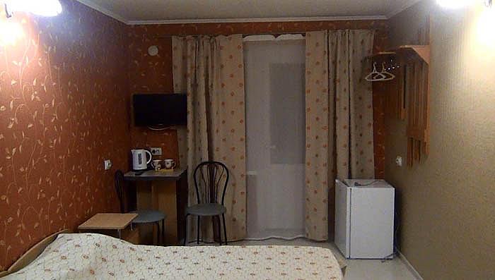 Номер 32 Крым, г. Севастополь, село Андреевка, частный сектор