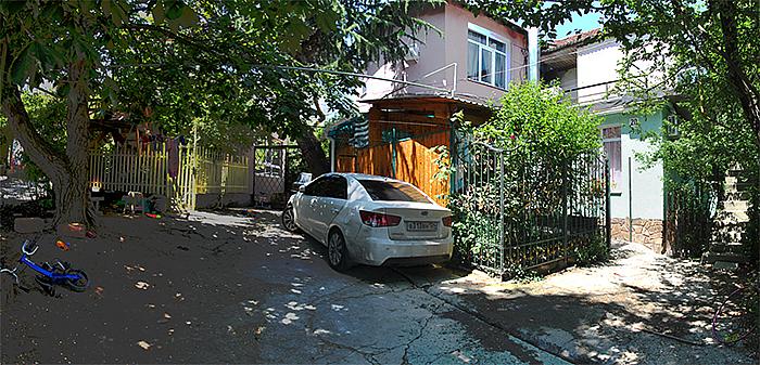 двор Алушта частный сектор