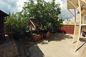 Отдых в Алуште  частный сектор Элеон