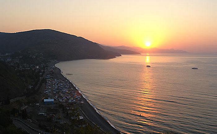 Ноги в море Рыбачье